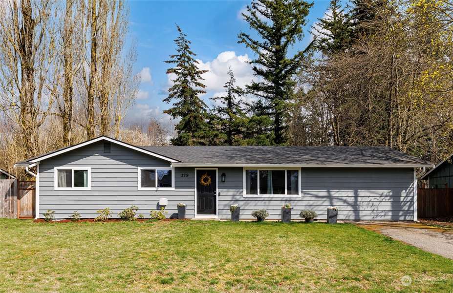 279 Pollman CIR, Lynden, WA 98264