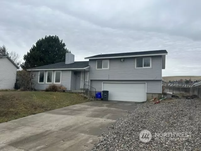 Kennewick, WA 99337,5006 S Fruitland ST