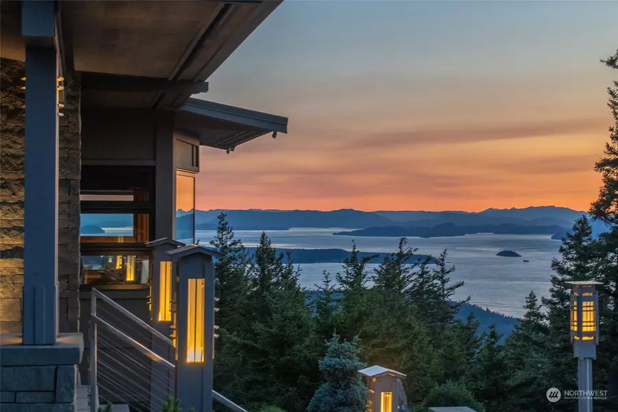 147 Saddle LN, Orcas Island, WA 98245