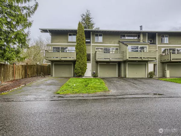 8029 46th PL W #A-1, Mukilteo, WA 98275