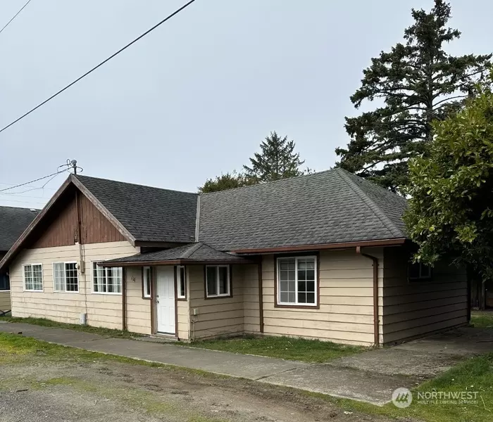 114 E Spokane AVE, Westport, WA 98595