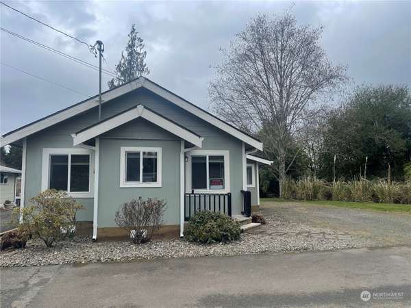 908 Distler ST, Cosmopolis, WA 98534