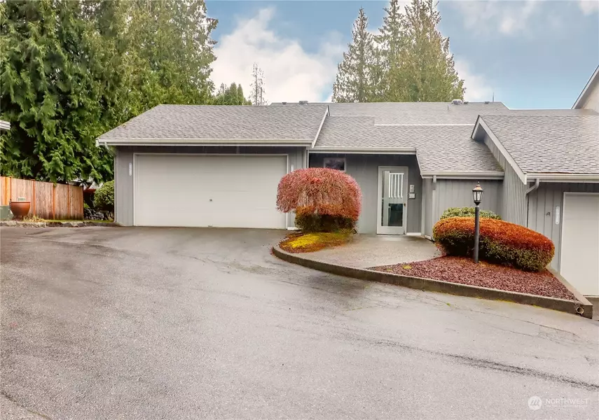 6930 Woodlands WAY, Arlington, WA 98223