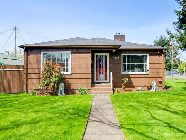 677 26th AVE, Longview, WA 98632