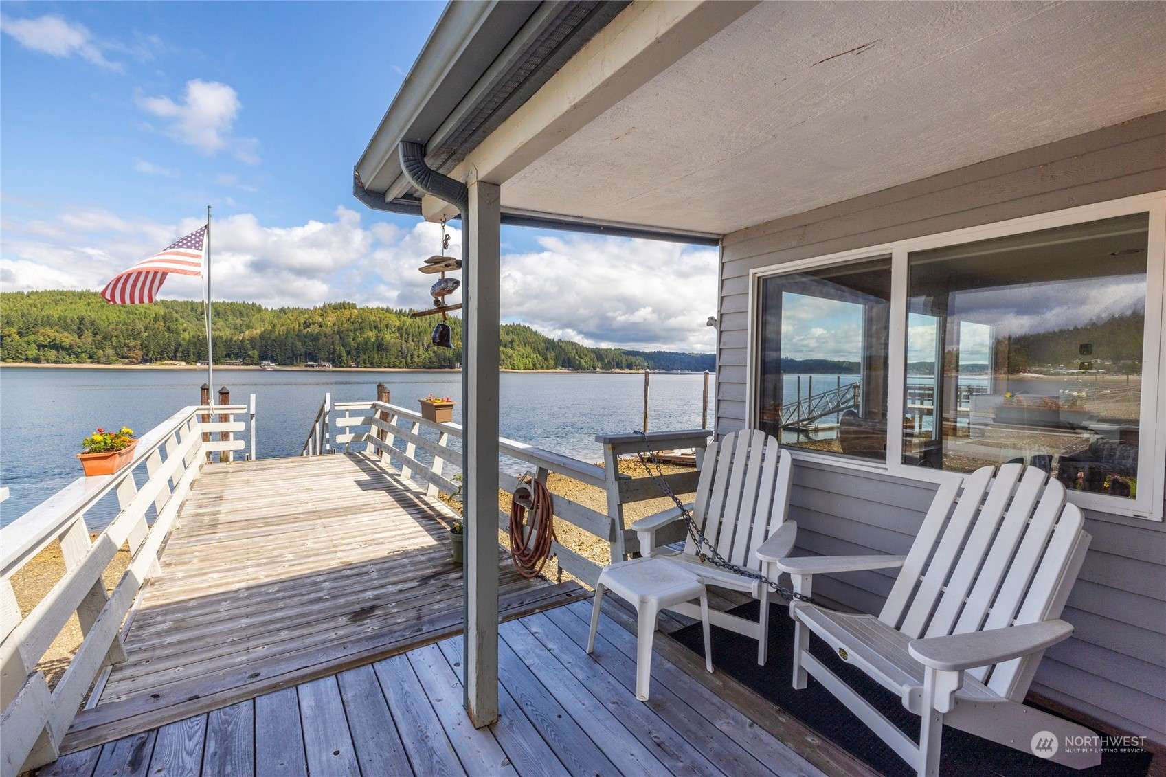 9381 E State Route 106, Union, WA 98592