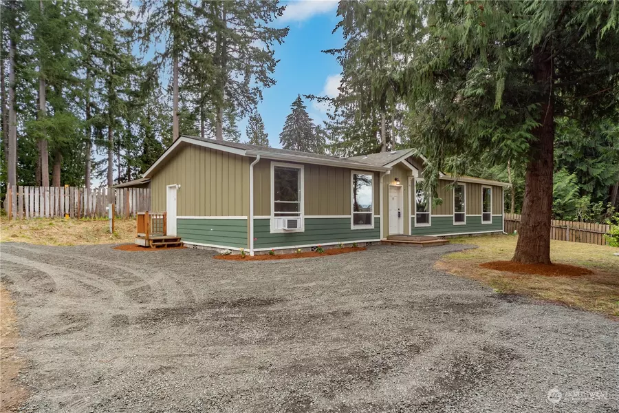 7965 Old Military RD NE, Bremerton, WA 98311