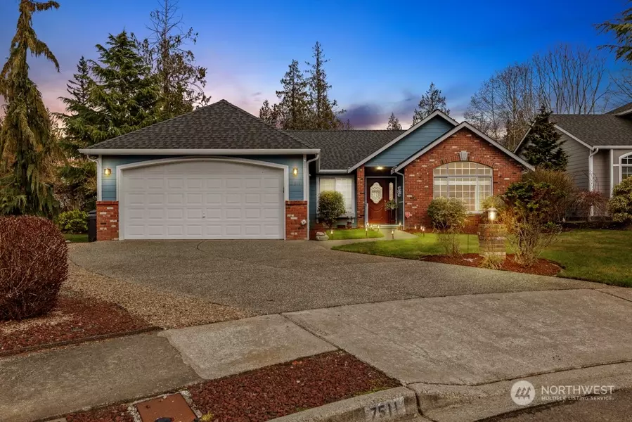 7511 Haven PL, Arlington, WA 98223