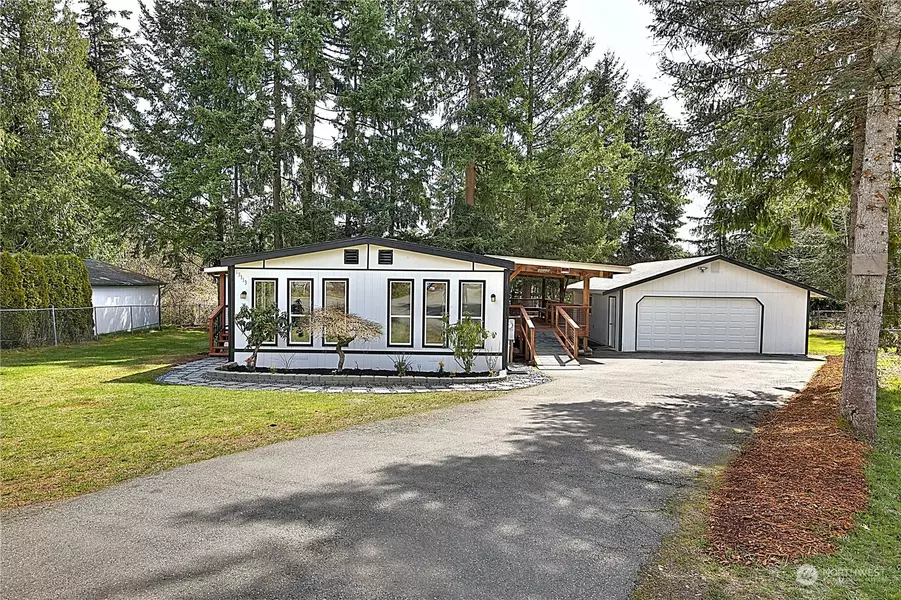 13113 213th Avenue Ct E, Bonney Lake, WA 98391