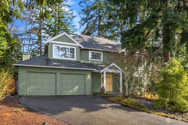 9225 NE Bluefin CT, Bainbridge Island, WA 98110