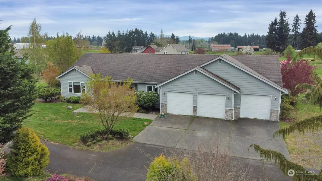 12525 Zeller RD SE, Yelm, WA 98597