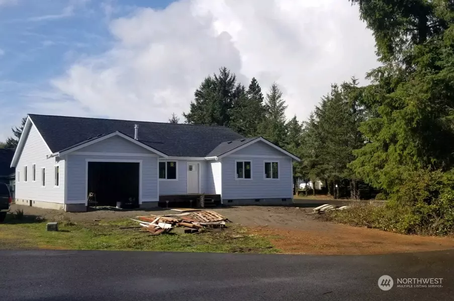 307 Sycamore CT SE, Ocean Shores, WA 98569