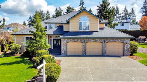 30230 17th AVE SW, Federal Way, WA 98023