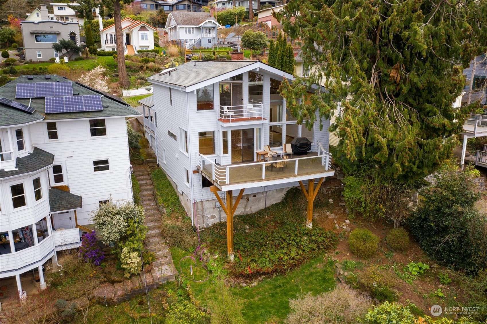 416 16th ST, Bellingham, WA 98225