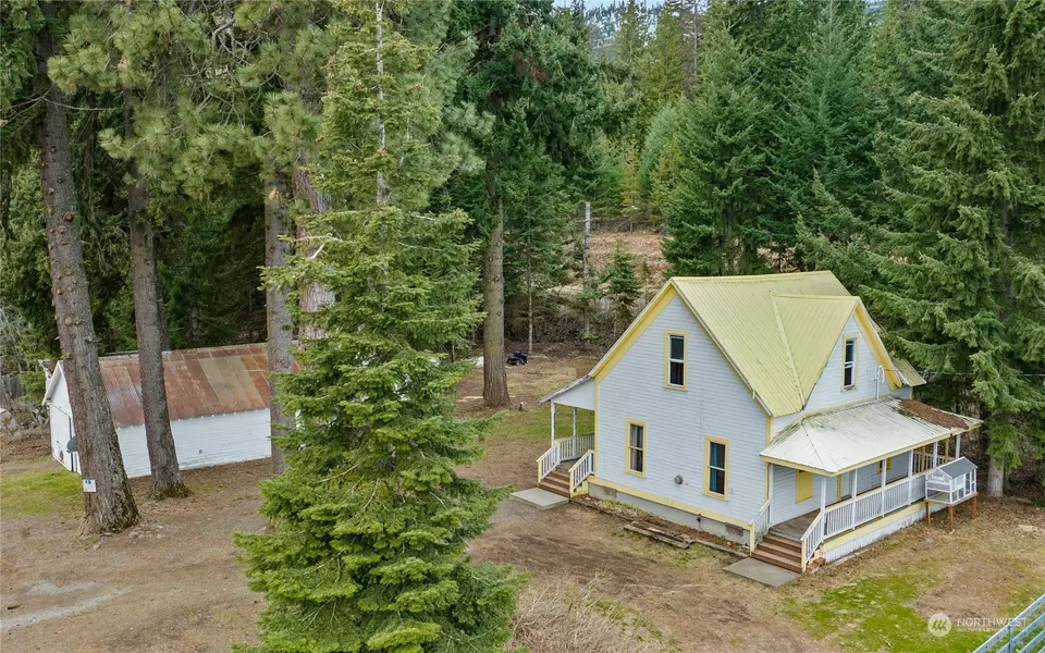 51 2nd ST, Easton, WA 98925