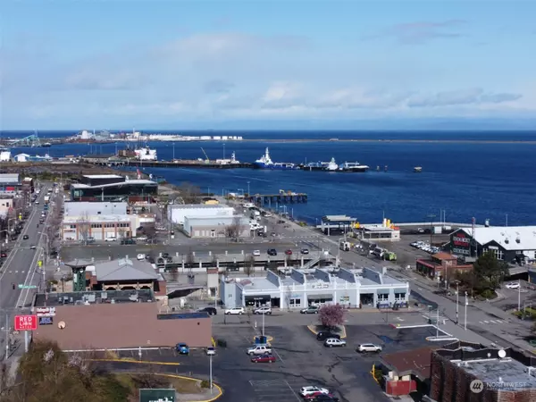 222 N Lincoln ST #204, Port Angeles, WA 98362