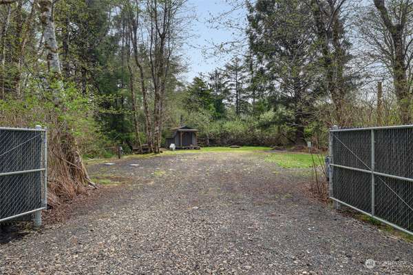 14 Woodland DR, Copalis Beach, WA 98535