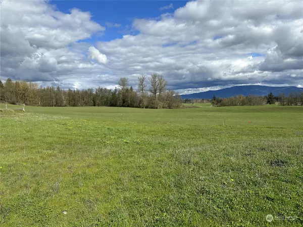 Lynden, WA 98264,2160 Lagerwey CIR