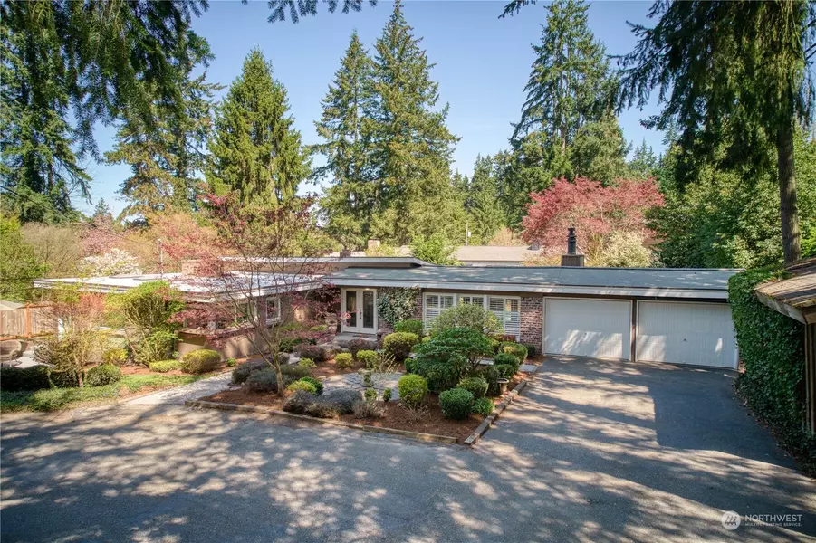 3548 NE 165th ST, Lake Forest Park, WA 98155