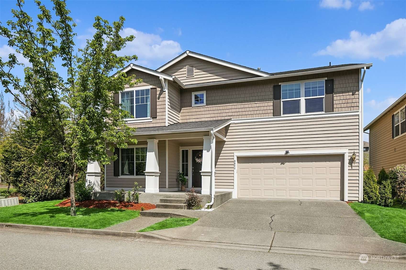 9924 223rd PL NE, Redmond, WA 98053