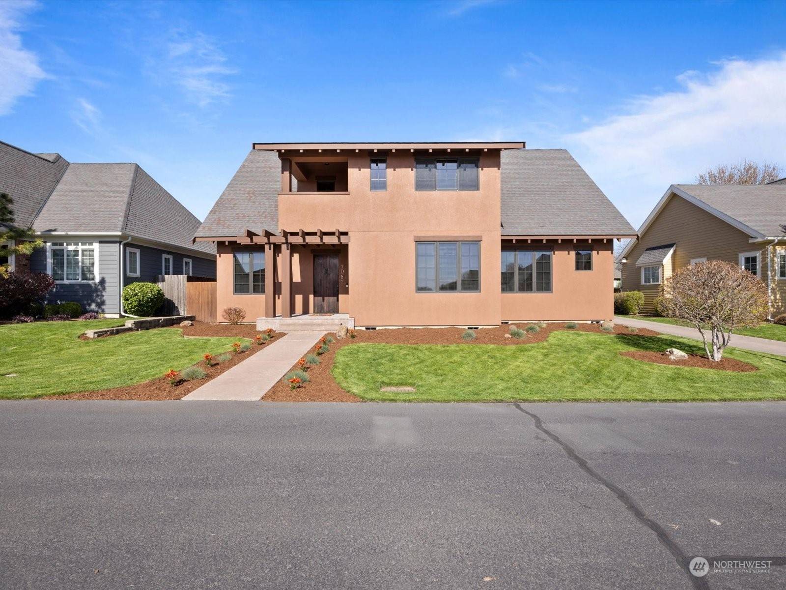1087 SE Crestlane DR, College Place, WA 99324