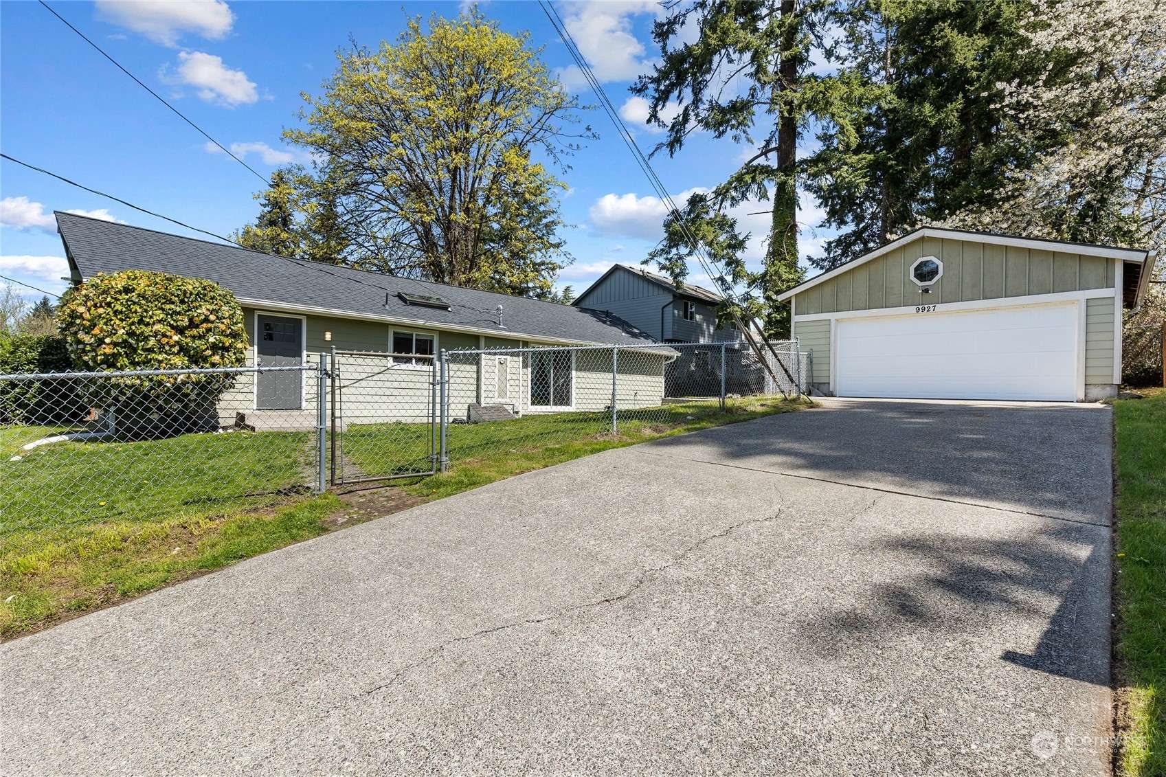 9927 Yakima AVE S, Tacoma, WA 98444