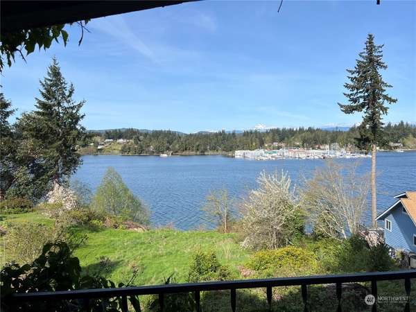 2603 E Phinney Bay DR, Bremerton, WA 98312