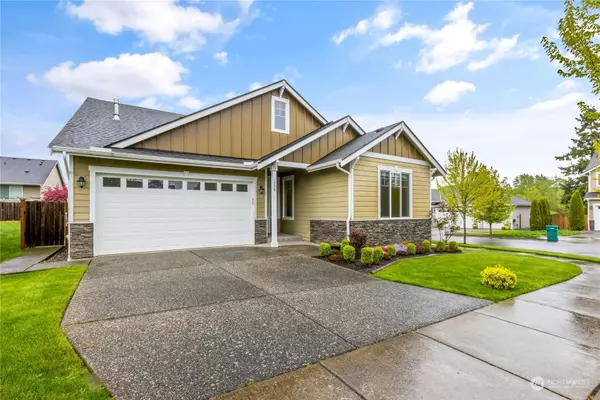 1758 Hillcrest LOOP, Mount Vernon, WA 98274