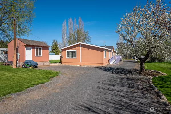 Soap Lake, WA 98851,153 Quincy PL NW