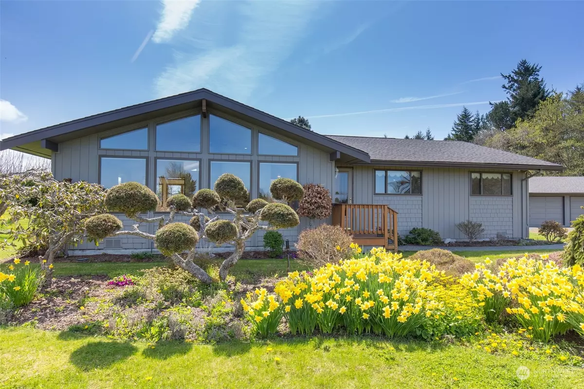 Sequim, WA 98382,83 Mariners Point RD