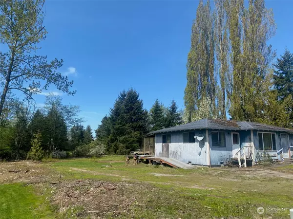 2237 Odell ST, Blaine, WA 98230