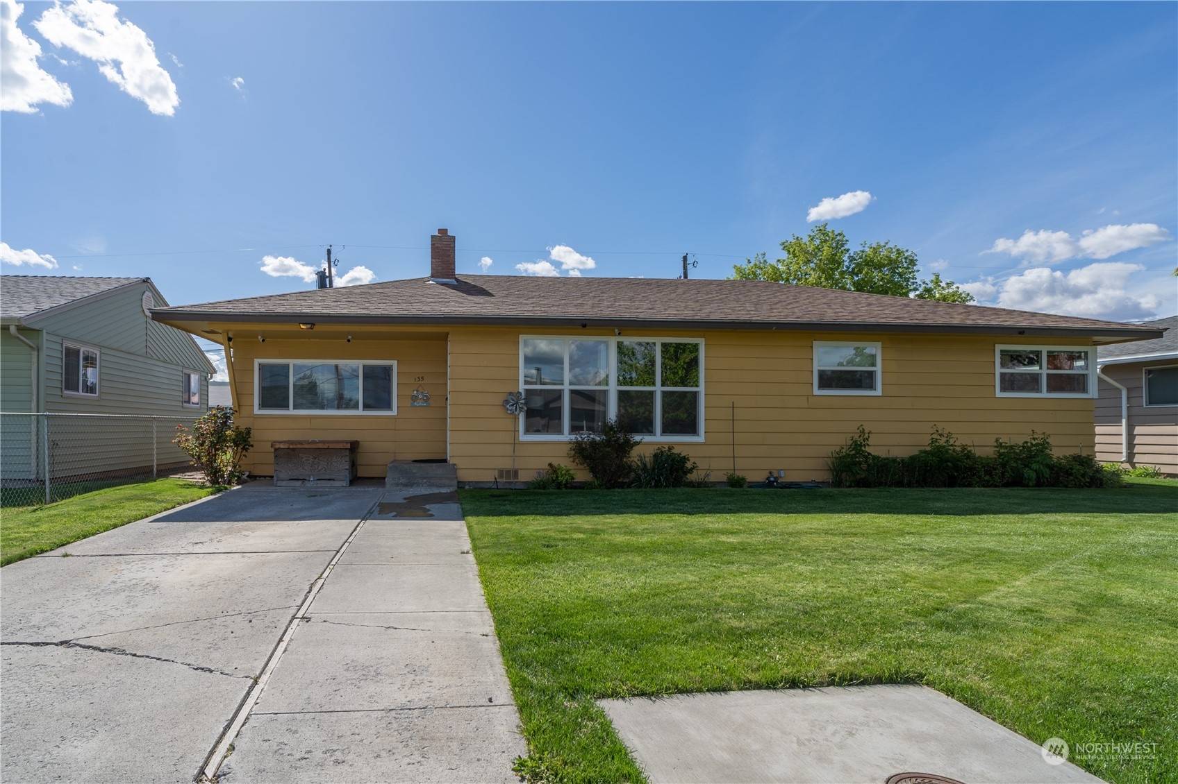 135 H ST NE, Ephrata, WA 98823