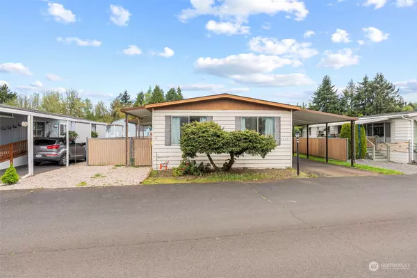 Kelso, WA 98626,2373 Kingfisher LN