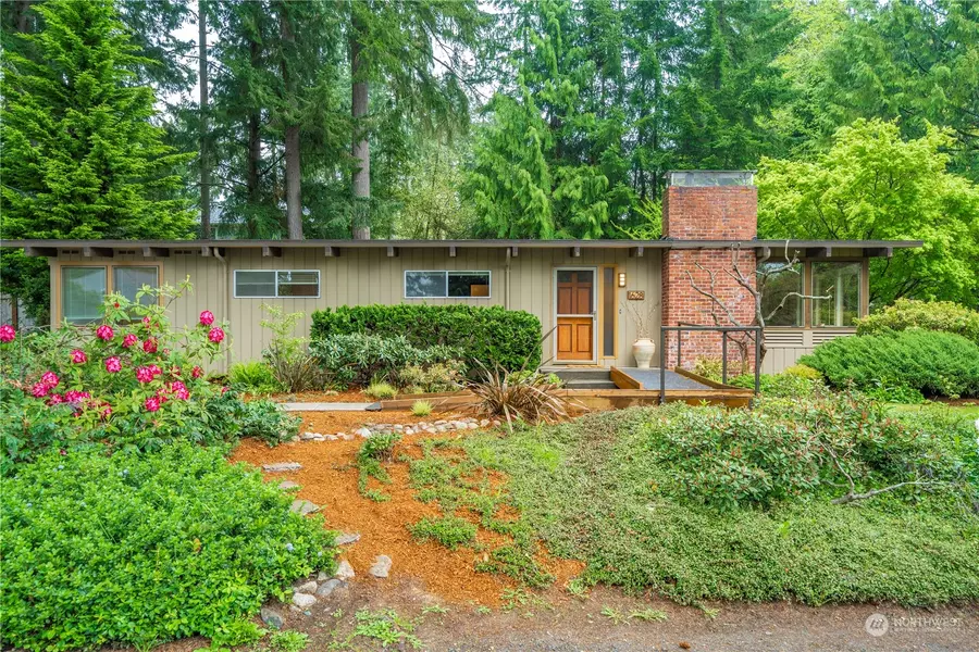 1628 Oriole LN NW, Olympia, WA 98502