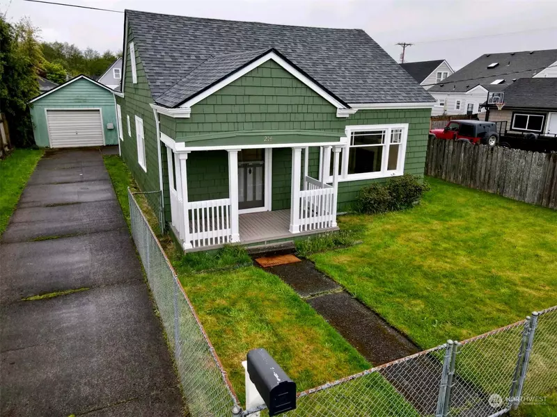 214 N ST, Hoquiam, WA 98550