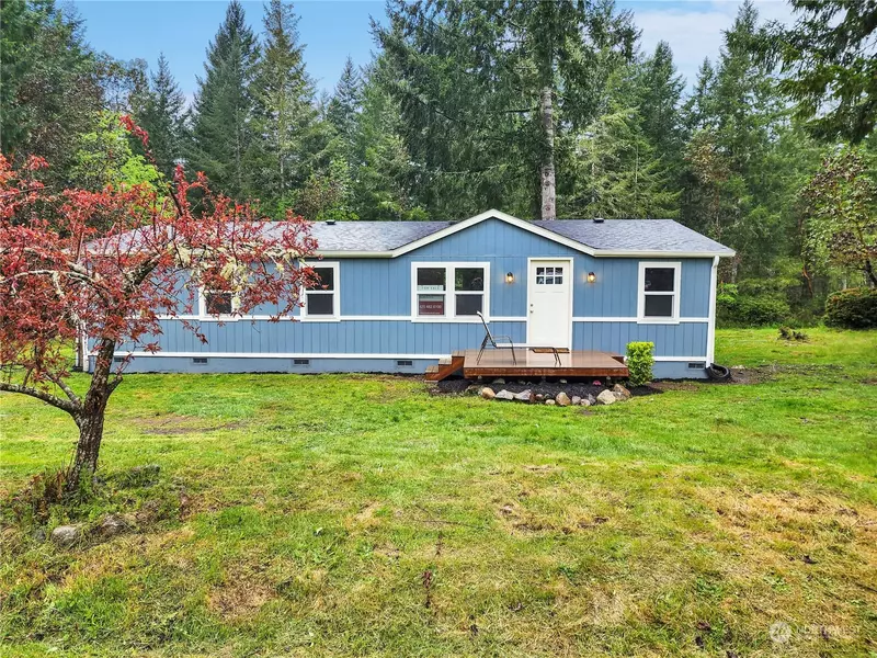 2218 205th AVE SW, Lakebay, WA 98349