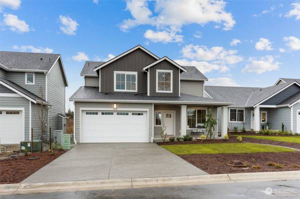 4513 Eddie LN, Blaine, WA 98230