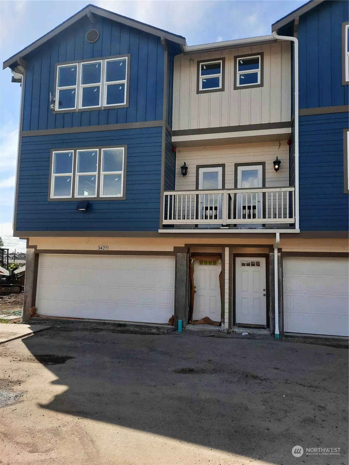 Tukwila, WA 98168,3427 S 144th LN