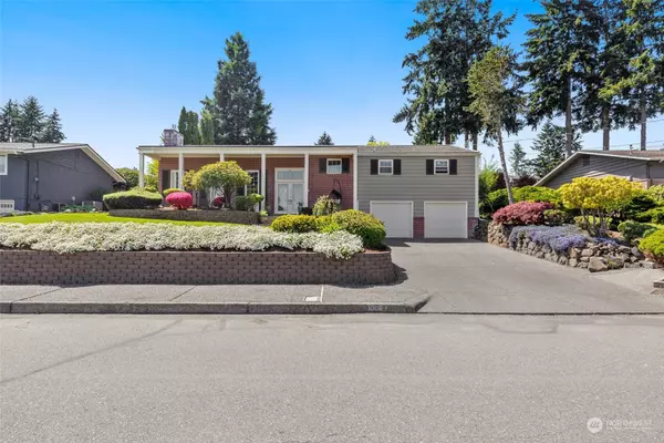 Fircrest, WA 98466,1006 Laurel CT