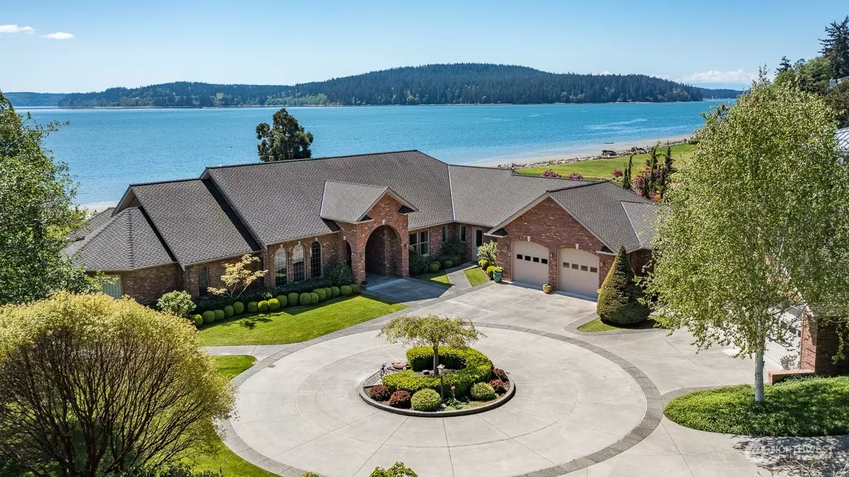 Anacortes, WA 98221,14899 Gibralter RD