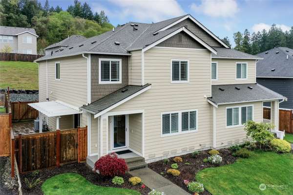 3512 Hoffman Hill BLVD, Dupont, WA 98327