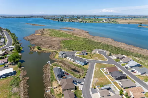 Moses Lake, WA 98837,1300 W Marina DR #39