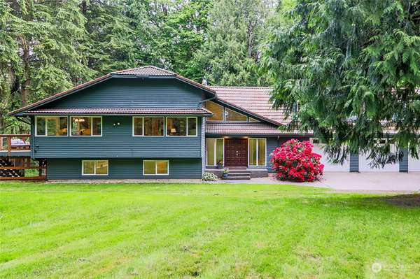 13724 199th CT SE, Renton, WA 98059