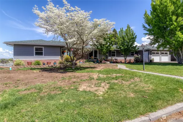 827 College ST, Milton-freewater, OR 97862