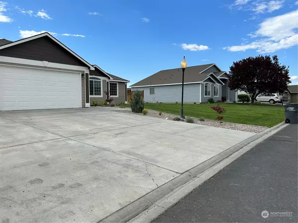 Moses Lake, WA 98837,446 Dandero ST SE