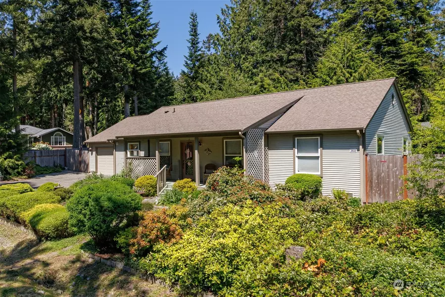 368 Wahkiakum PL, La Conner, WA 98257