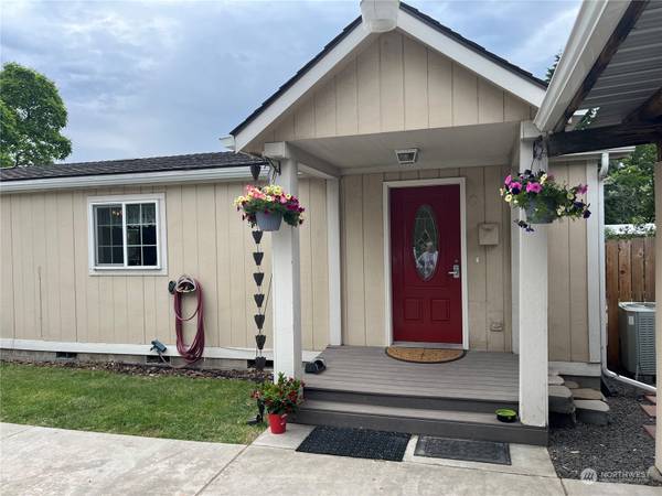 12 Kershaw ST, Dixie, WA 99329
