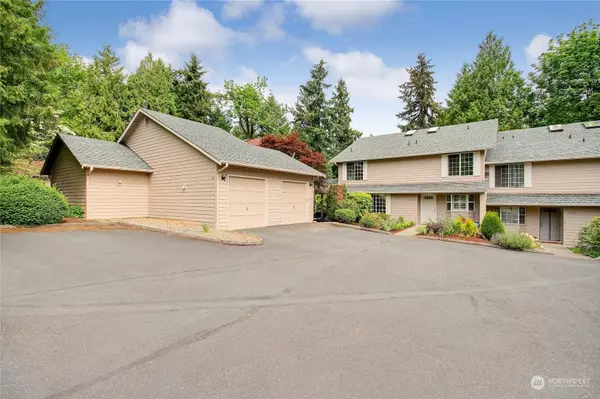 Redmond, WA 98052,13718 NE 85th ST