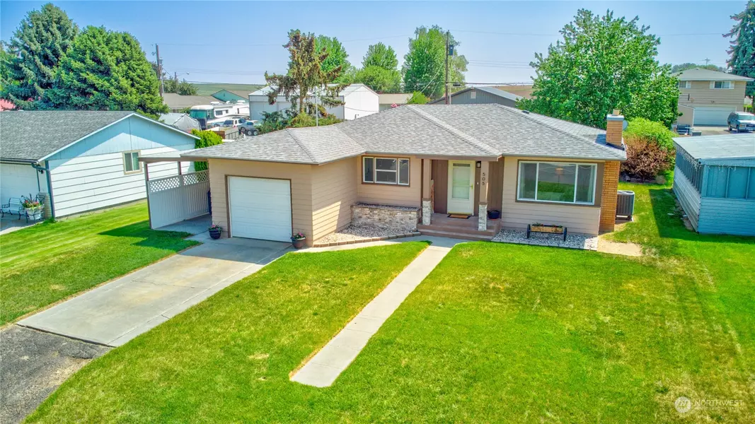 505 E 4th AVE, Warden, WA 98857