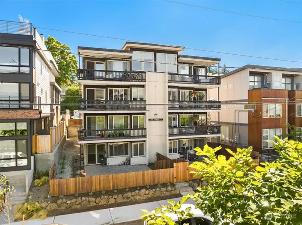 2362 Franklin AVE E, Seattle, WA 98102