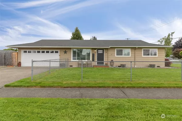 3408 Jimmer PL, Longview, WA 98632